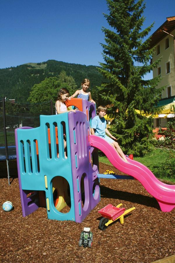 Vitalhotel Berghof Erpfendorf Exterior foto